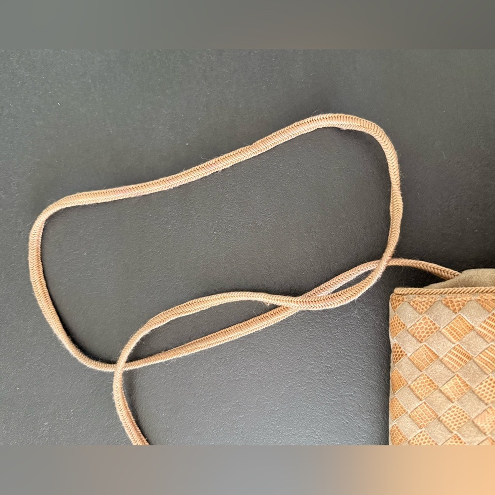 Bottega Veneta Suede Intrecciato Vintage Tan Woven Crossbody Bag - Picture 7 of 16